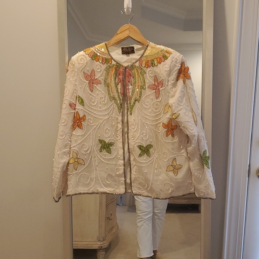 Vintage Eves allure hand made 100% silk beaded evening jacket flapper age